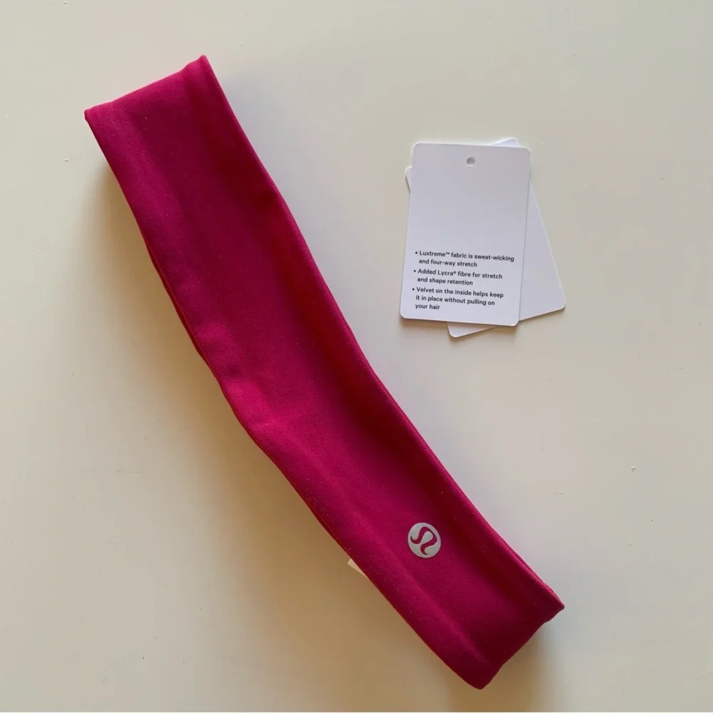 Lululemon Luxtreme Training Headband in Pink